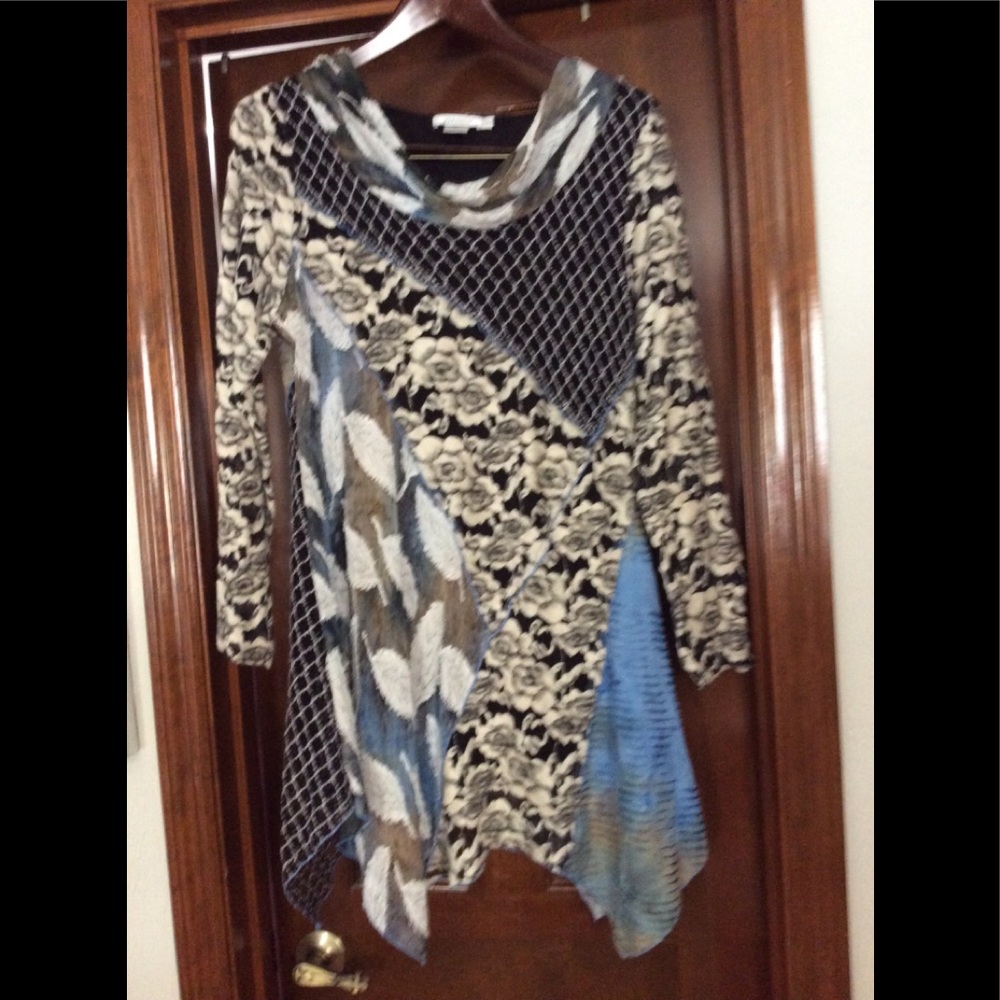 Knit top